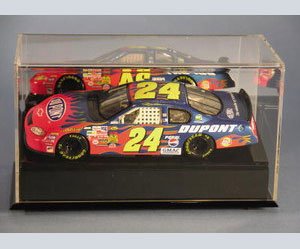 1/24" Scale Black Base Slope Base